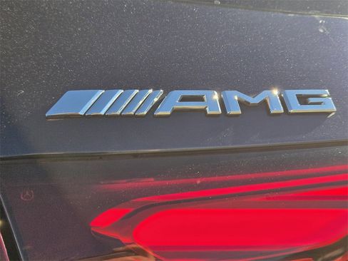 Used 2024 Mercedes-Benz GLC 43 AMG 4MATIC image 13