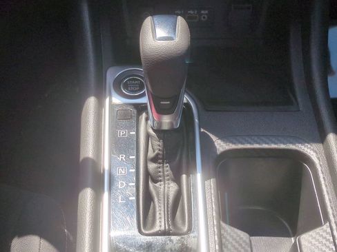 Used 2024 Nissan Sentra SV FWD image 11