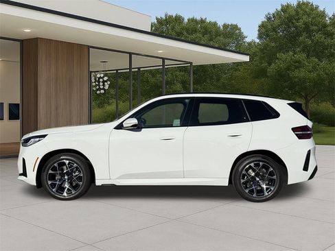 Used 2025 BMW X3 xDrive30i w/ M Sport Package image 12