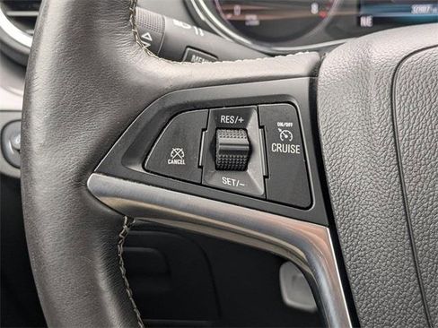 Used 2017 Buick Encore Essence image 30