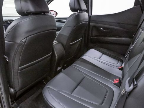 Certified 2024 Hyundai Santa Cruz XRT AWD/4WD image 11
