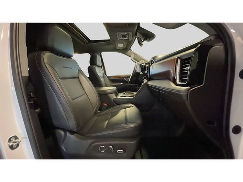 Certified 2024 GMC Sierra 2500 Denali w/ Denali Reserve Package AWD/4WD image 17