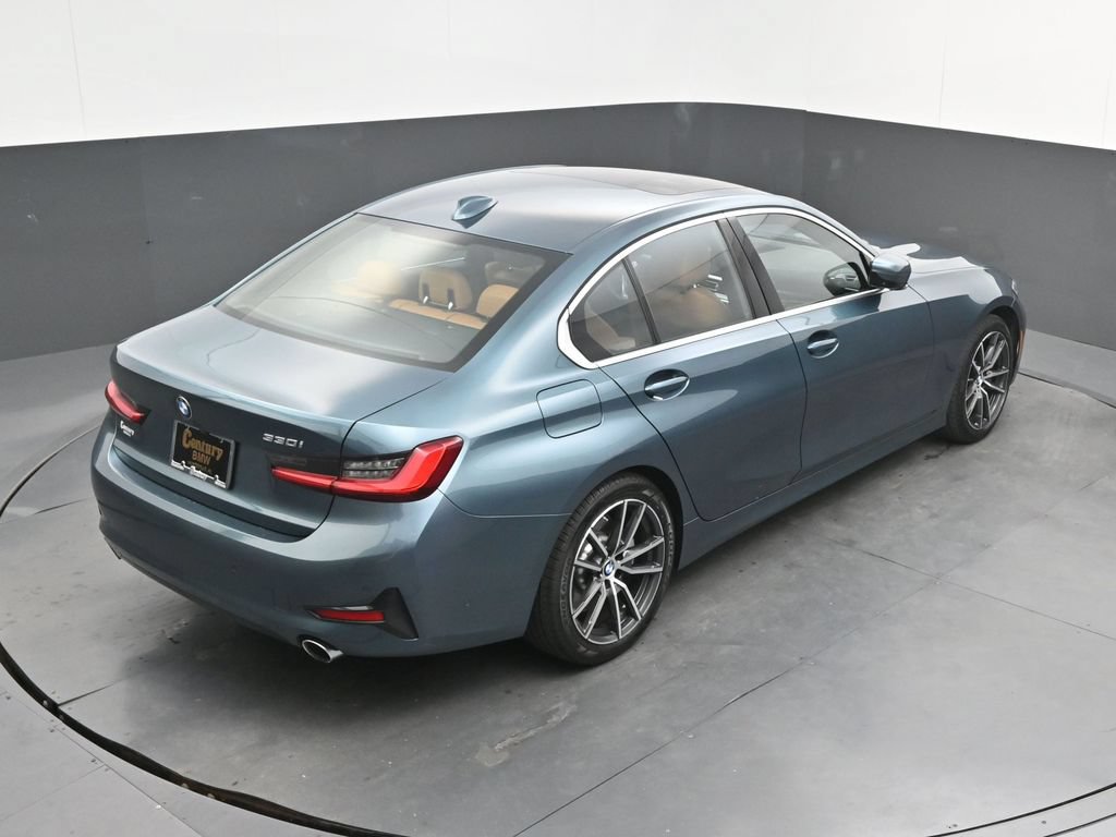 Used 2021 BMW 330i Sedan w/ Premium Package RWD image 38