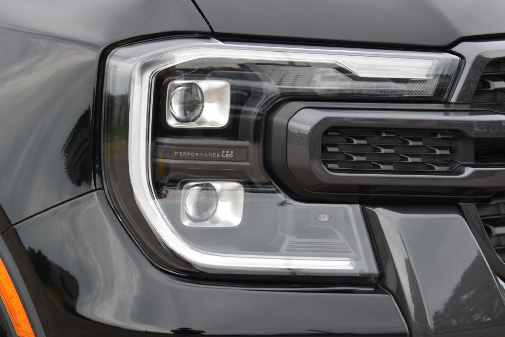 Certified 2025 Ford Ranger Lariat AWD/4WD image 4