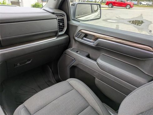 Used 2023 Chevrolet Silverado 1500 RST image 18