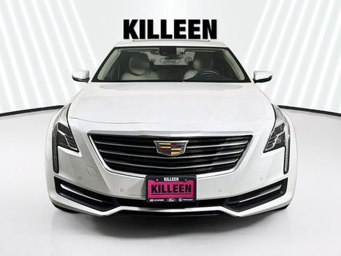 Used 2017 Cadillac CT6 2.0T RWD image 2