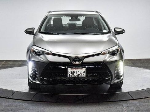 Certified 2018 Toyota Corolla SE FWD image 6