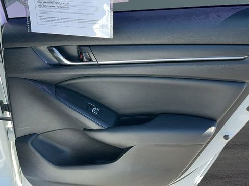 Used 2022 Honda Accord Sport image 17