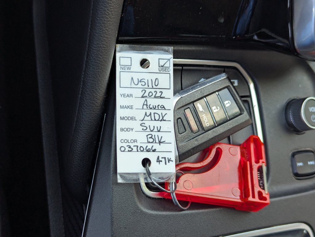Used 2022 Acura MDX SH-AWD image 39