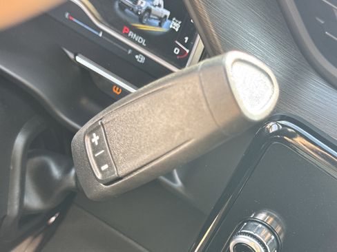 Used 2024 GMC Sierra 2500 AT4 w/ AT4 Preferred Package image 21