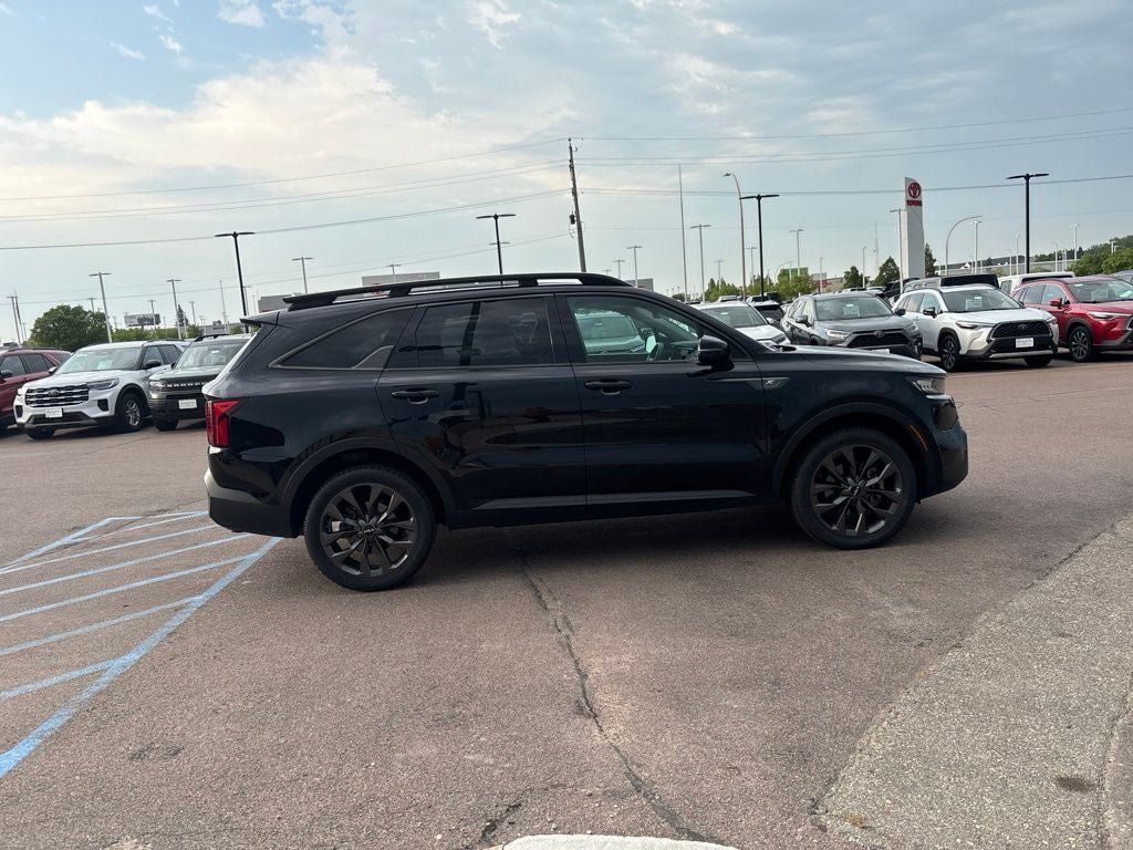 Used 2023 Kia Sorento X-Line EX AWD/4WD image 4