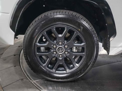 Used 2023 Toyota Tundra Platinum w/ Advanced Package image 9