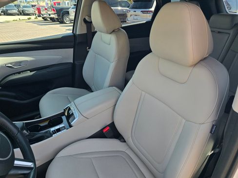 Certified 2025 Hyundai Tucson SEL image 12