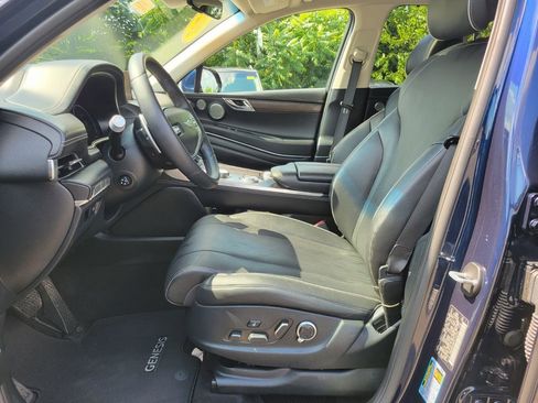 Used 2023 Genesis GV80 2.5T w/ Prestige 20" Package image 17