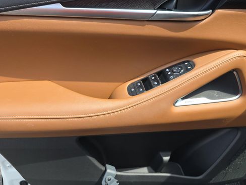 Certified 2023 INFINITI QX60 Sensory w/ Vision Package FWD image 10