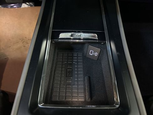 New 2025 Lincoln Corsair Grand Touring w/ Equipment Group 302A image 15