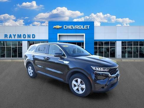 Used 2023 Kia Sorento LX AWD/4WD image 10