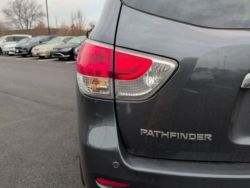 Used 2014 Nissan Pathfinder Platinum w/ Platinum Premium Package image 31