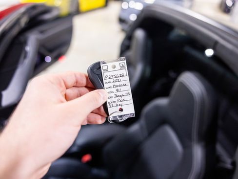 Used 2021 Porsche 911 Targa 4S Heritage Design image 52