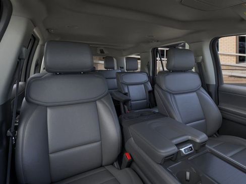 New 2026 Ford Expedition Active RWD image 12