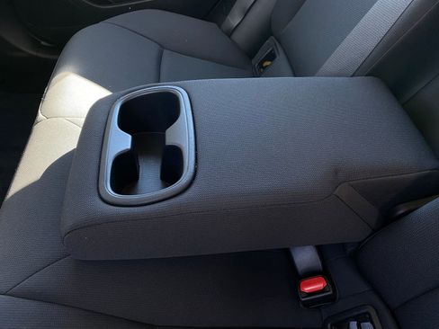 Used 2024 Toyota Corolla LE image 28