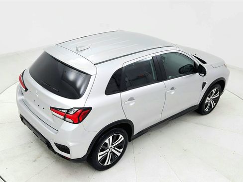 Used 2025 Mitsubishi Outlander Sport AWD image 17