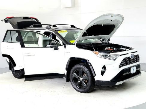 Used 2020 Toyota RAV4 XSE AWD/4WD image 12