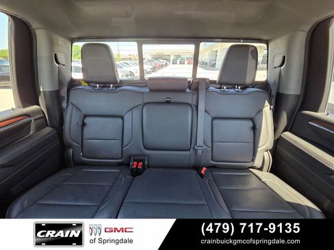 Used 2024 GMC Sierra 2500 Denali w/ Denali Reserve Package AWD/4WD image 29