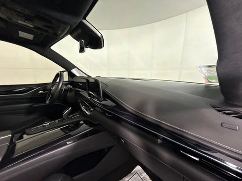 Certified 2023 Cadillac Escalade V AWD/4WD image 31