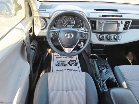 Used 2013 Toyota RAV4 LE image 11