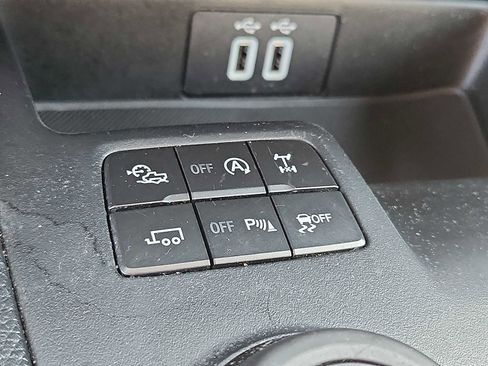 Used 2022 Ford Ranger Lariat w/ Tremor Off-Road Package AWD/4WD image 23