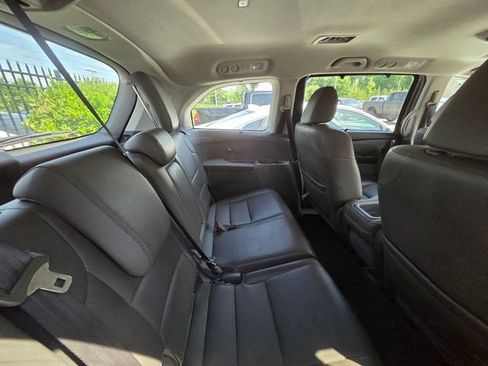 Used 2015 Honda Odyssey Touring image 10