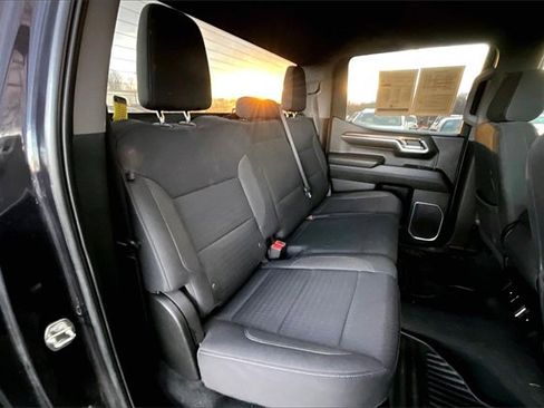 Used 2023 Chevrolet Silverado 1500 LT image 24