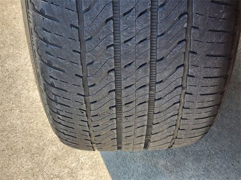 Used 2023 Chevrolet Tahoe RST image 12