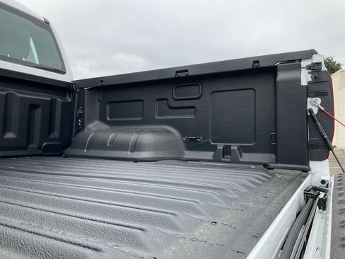 New 2025 Ford Ranger XL image 14