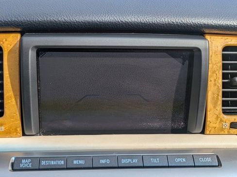Used 2002 Lexus SC 430 Convertible RWD image 19