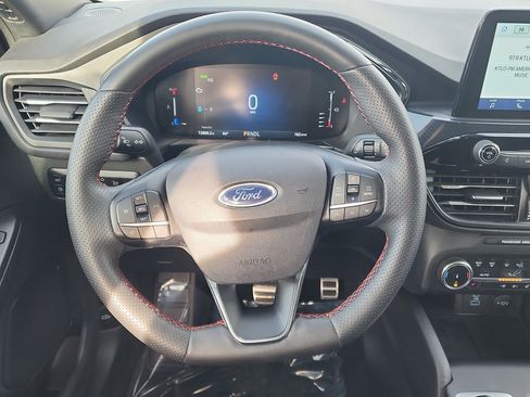 Used 2023 Ford Escape ST-Line Select AWD/4WD image 10