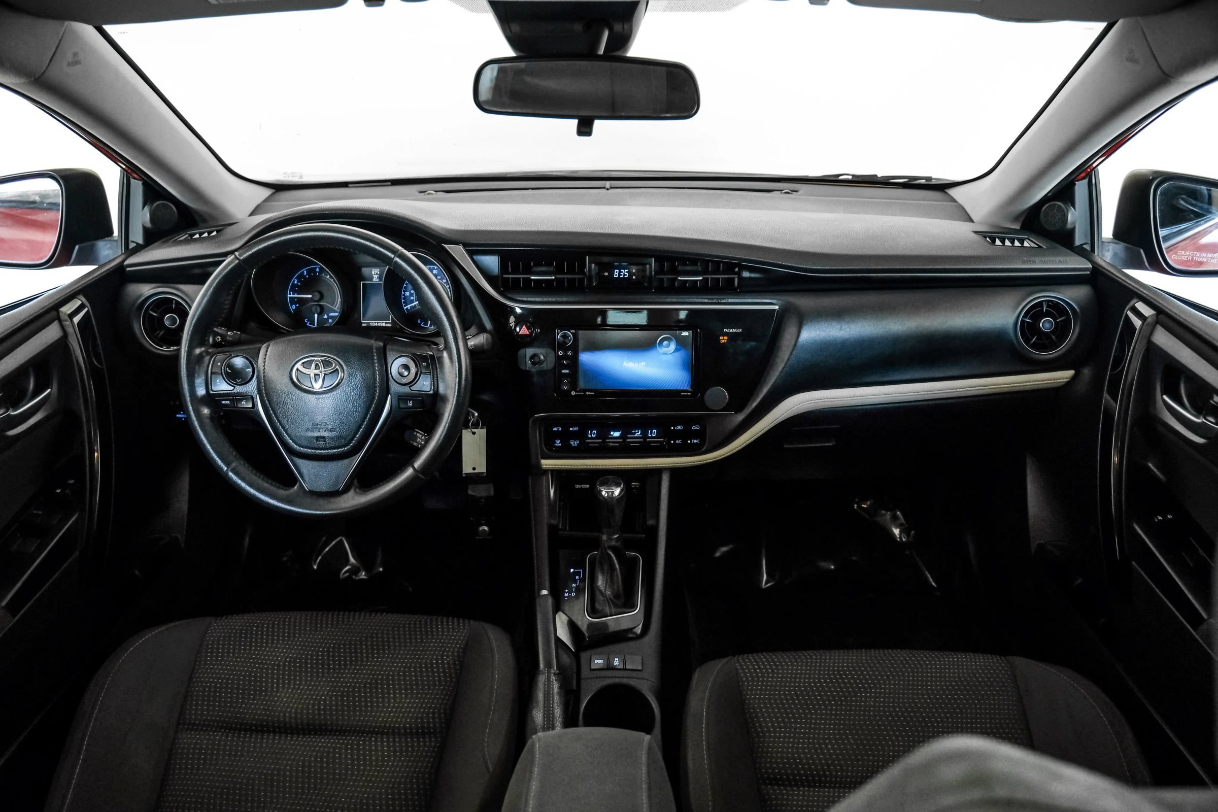 Used 2018 Toyota Corolla iM FWD image 12