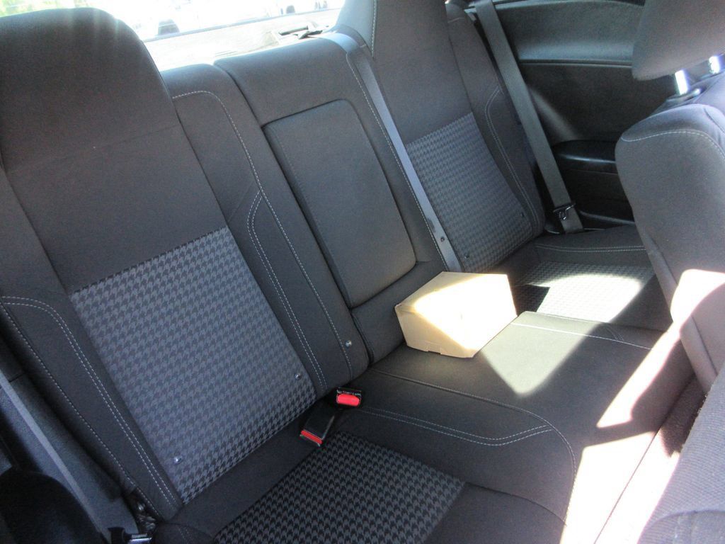 Used 2020 Dodge Challenger SXT RWD image 20