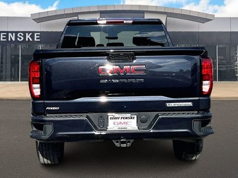 Used 2023 GMC Sierra 1500 Elevation image 4