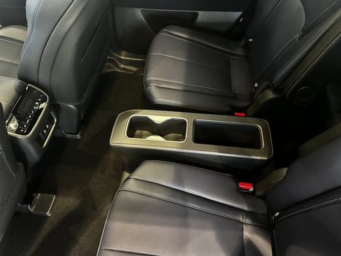 New 2026 INFINITI QX60 Sport image 12