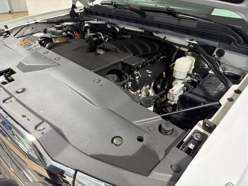 Used 2018 Chevrolet Silverado 1500 LT w/ All Star Edition image 41