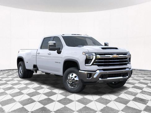 New 2026 Chevrolet Silverado 3500 LTZ w/ LTZ Plus Package image 13