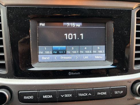 Used 2018 Hyundai Accent SE FWD image 27