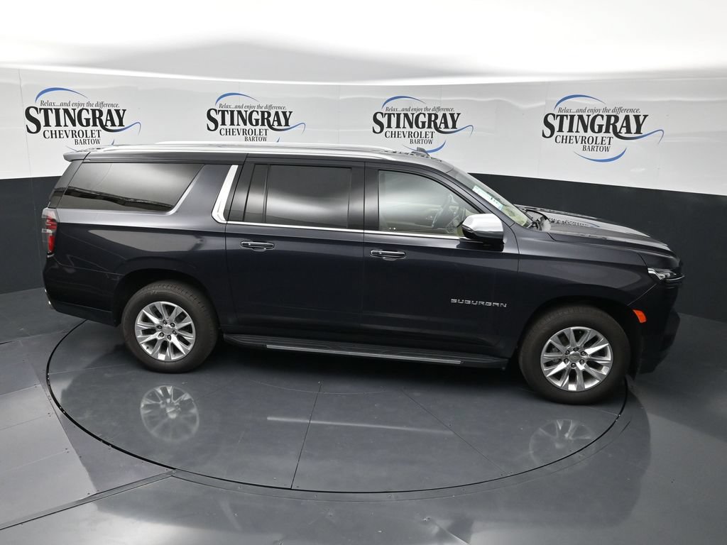 Used 2024 Chevrolet Suburban Premier RWD image 28