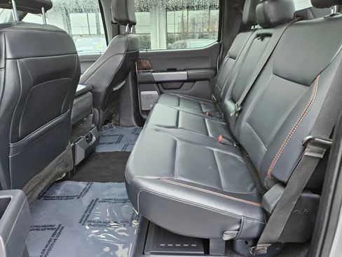 Used 2024 Ford F350 Lariat image 15