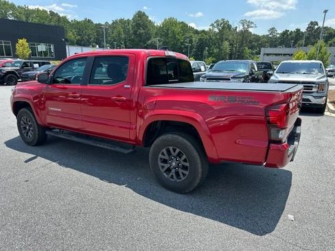 Used 2023 Toyota Tacoma SR5 RWD image 5