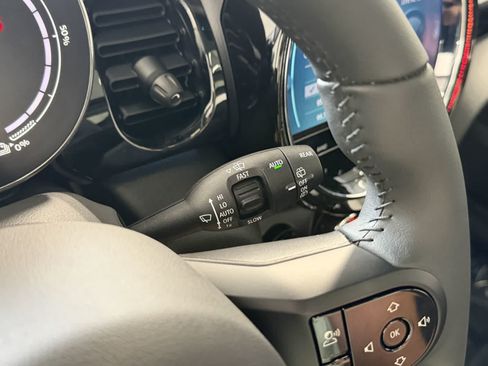 Used 2024 MINI Cooper SE FWD image 16