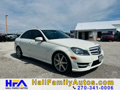 Used 2012 Mercedes-Benz C 250 Sedan image 7