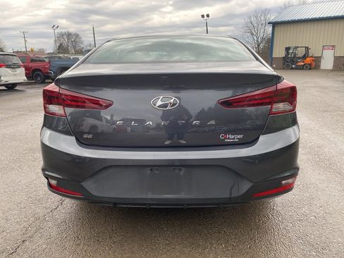 Used 2020 Hyundai Elantra SE image 4